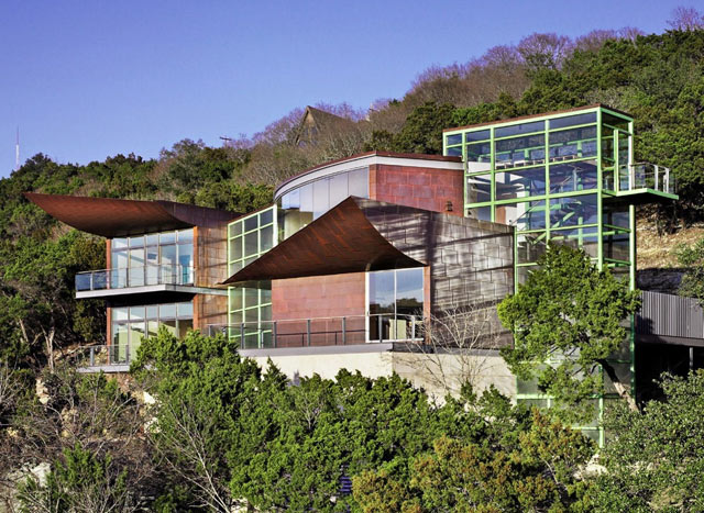 Sculptural masterpiece in the Texas Hill Country