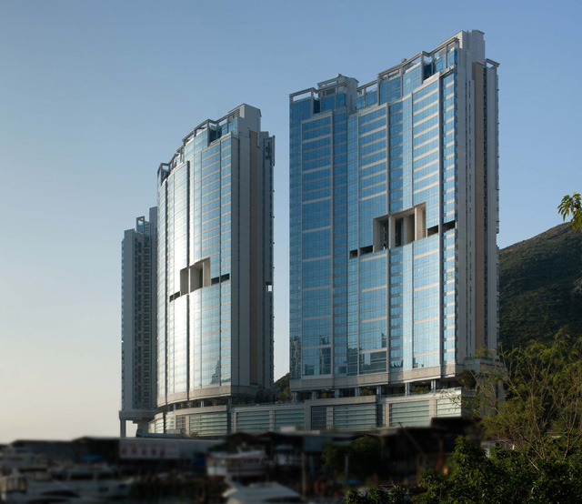 Luxury housing on Hong Kong waterfront