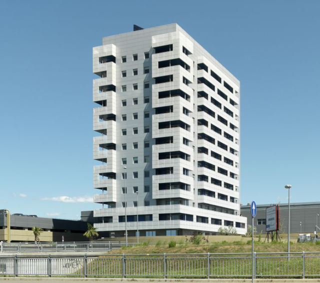 'Tower B1' multi-functional centre, Rome, Italy