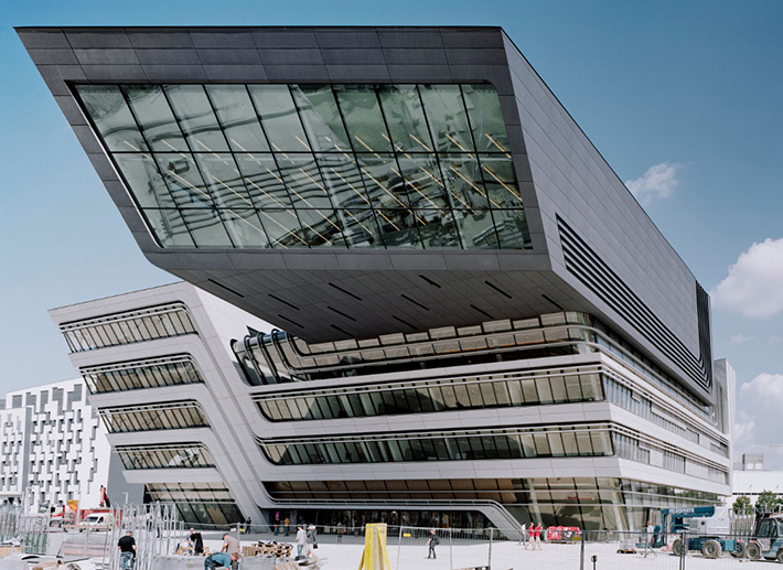  Library and Learning Centre, Wien, Austria